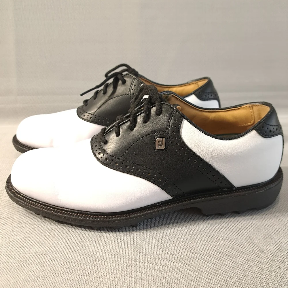 FJ FOOTJOY Men's Golf Shoes White/Black 7 1/2 M‎ Rubber Cleats Leather 57009